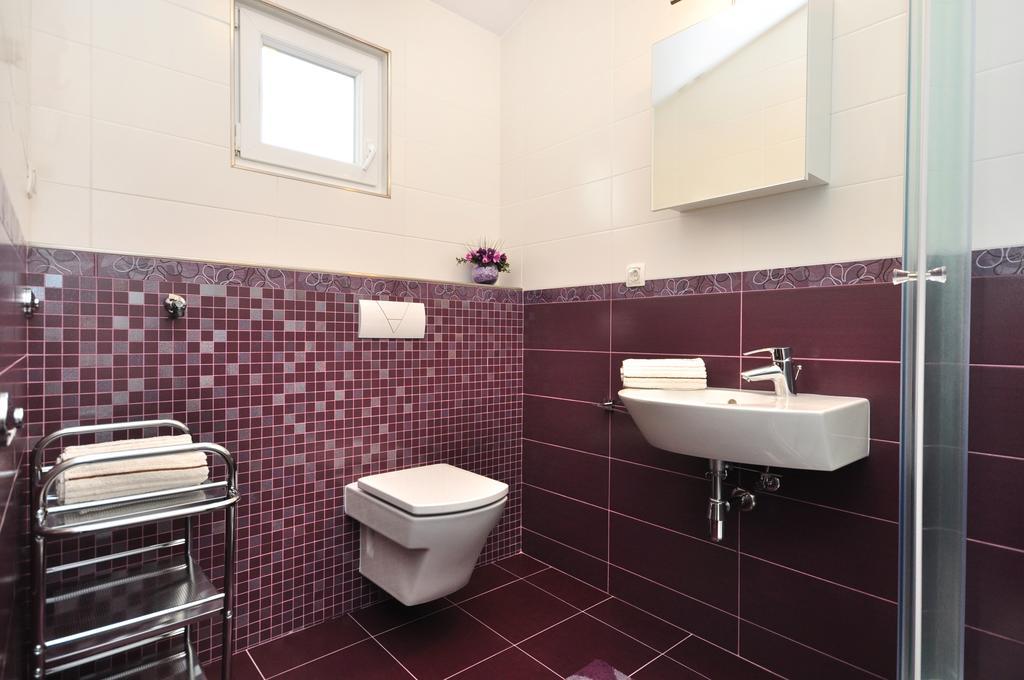 Apartments Zizic Kastela Phòng bức ảnh