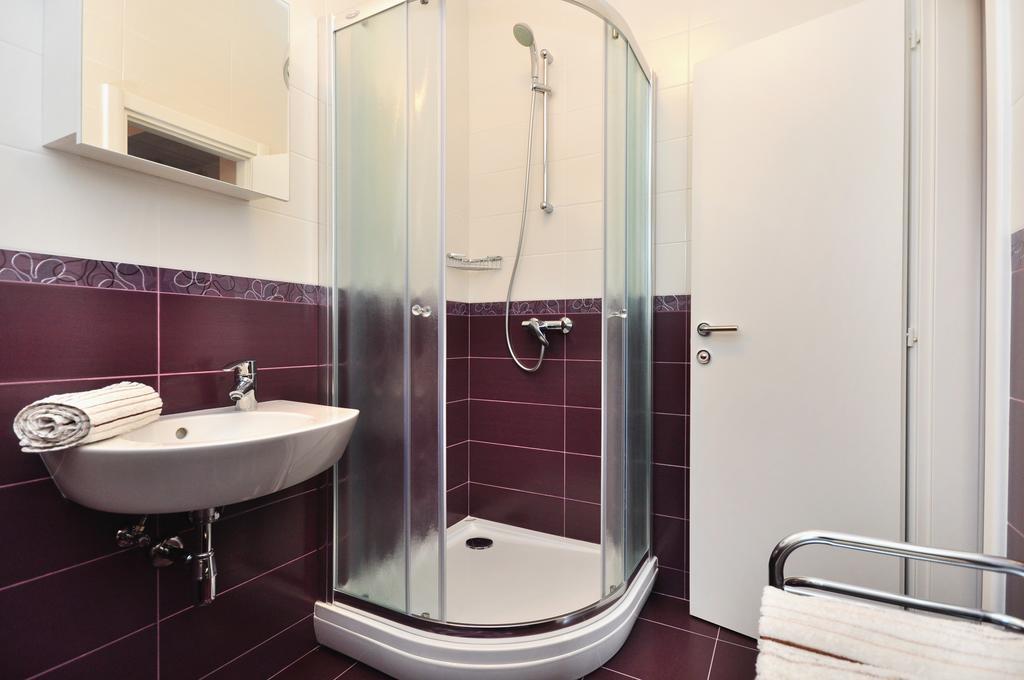 Apartments Zizic Kastela Phòng bức ảnh