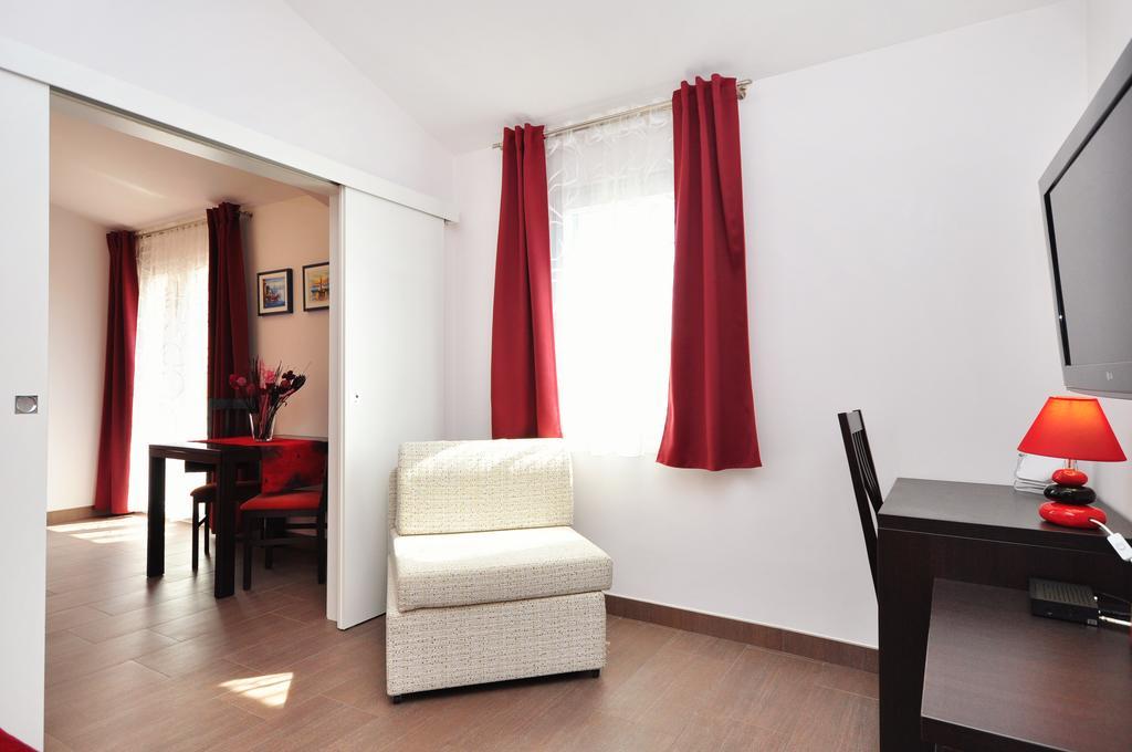 Apartments Zizic Kastela Phòng bức ảnh